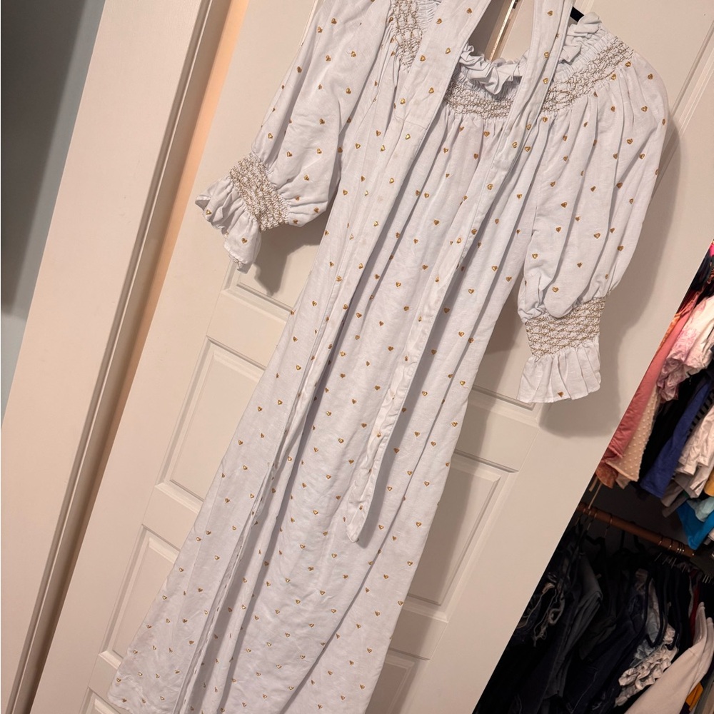 Dondolo x Pencil Paper co white puff sleeve dress with gold hearts M - Picture 6 of 6